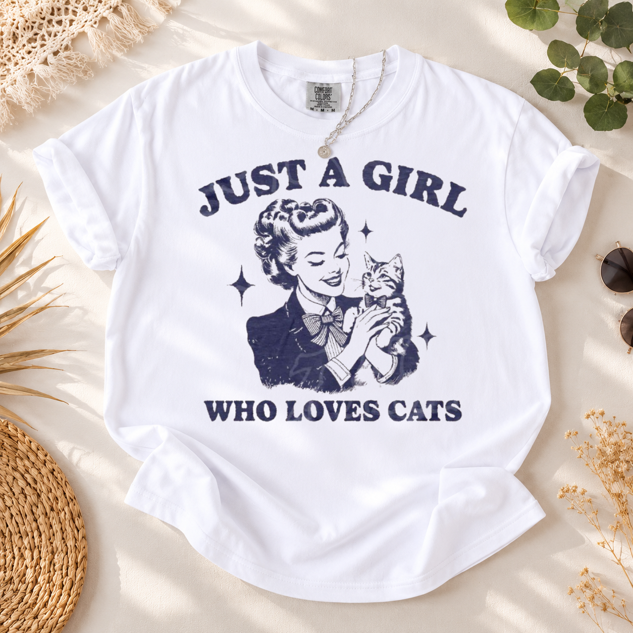 Retro "Just A Girl Who Loves Cats" Graphic Tee | Vintage Aesthetic Casual T-Shirt