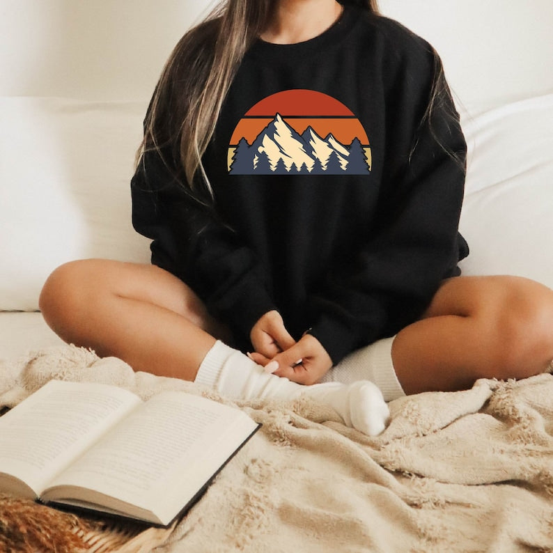 Mountain Sweatshirt-carlalin