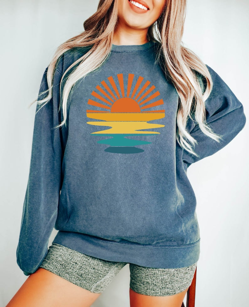 Retro Sunset Sweatshirt-carlalin