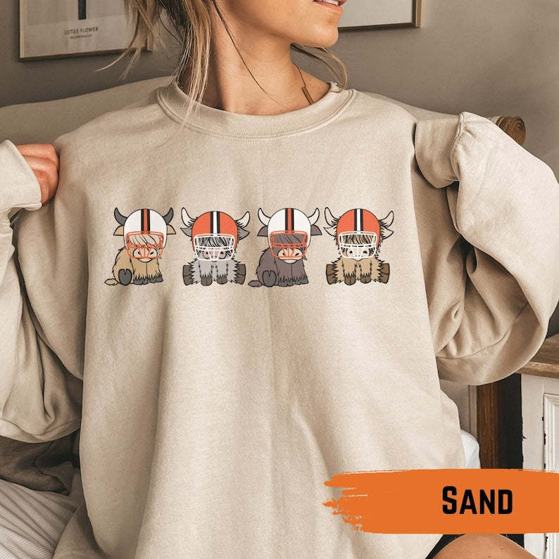 Cleveland Highland Cow Football Sweatshirt-carlalin