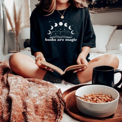 Books are Magic T-Shirt-carlalin