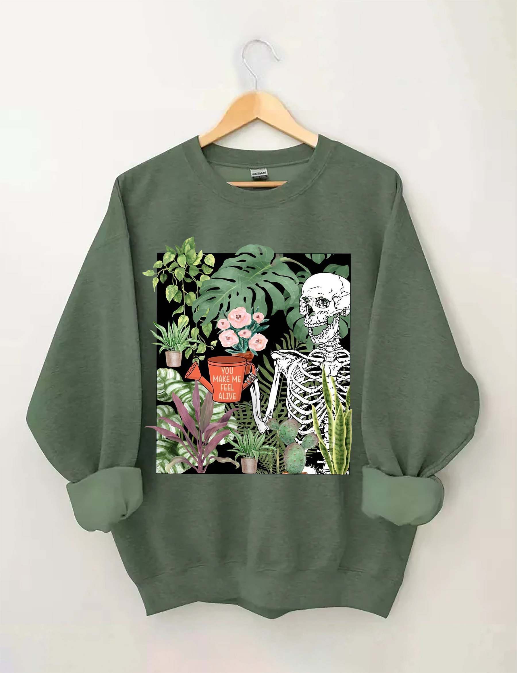 You Make Me Feel Alive Plant Sweatshirt-carlalin