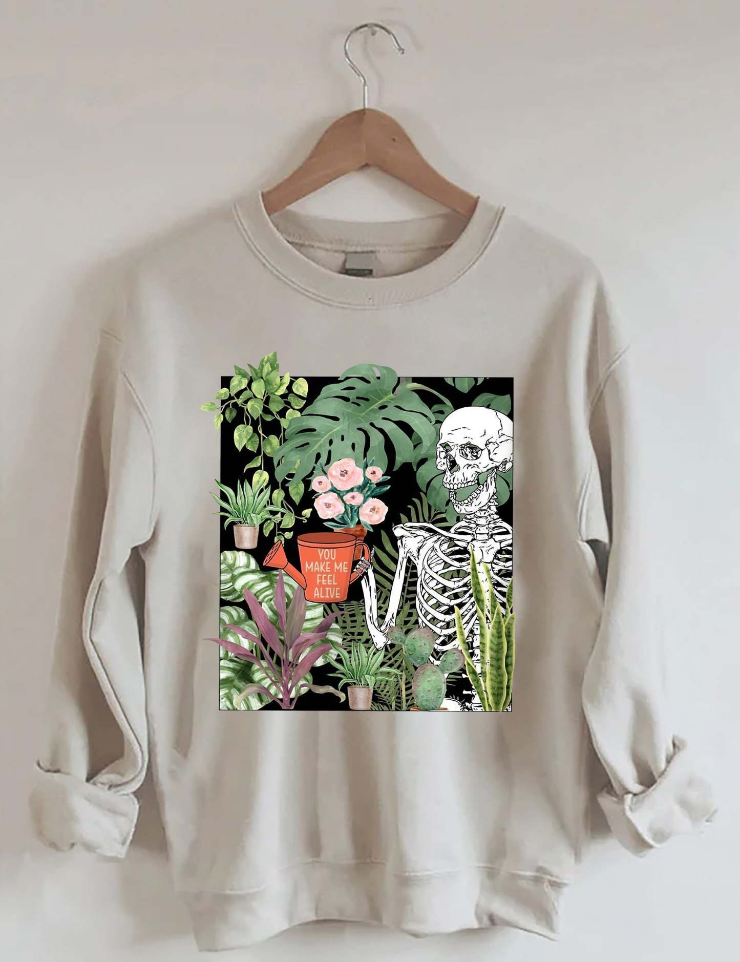 You Make Me Feel Alive Plant Sweatshirt-carlalin