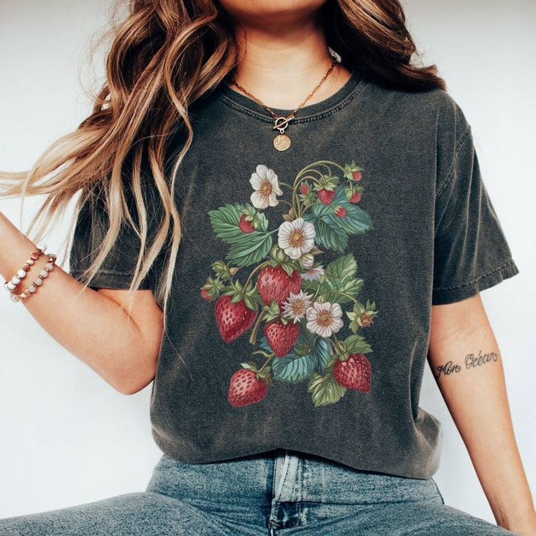 Retro Strawberry Cottagecore Berry Flower Shirt-carlalin