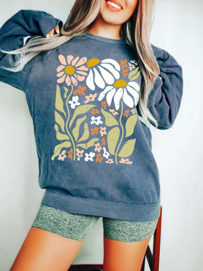 Comfort Colors Boho Wildflowers Floral Nature Sweatshirt-carlalin