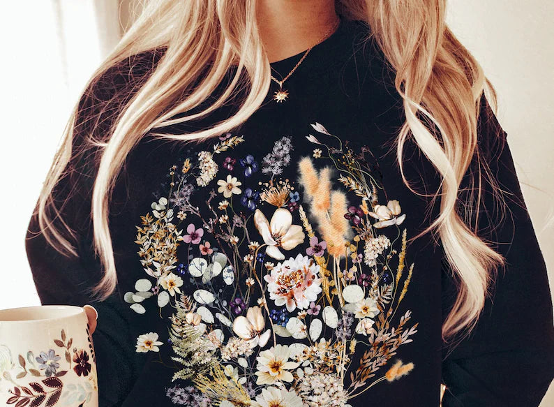 Vintage Pressed Flowers Sweatshirt Botanical Floral Pullover-carlalin