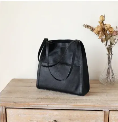 EGYSZERŰ VÁLTÁSKA VALÓDI BŐRBŐL