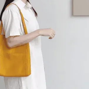 EGYSZERŰ VÁLTÁSKA VALÓDI BŐRBŐL