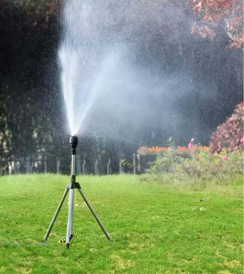 🌼🌱Nyári forró eladó - 49% OFF🌹Forgó padlósprinkler