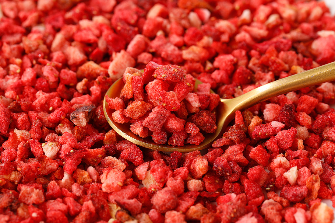 Premium Freeze Dried Strawberries Pieces 6.5 Oz/185g,Frozen Dried Strawberry,100% Natural & No Additives.-Ultra Herb Tea