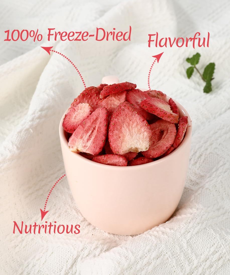 Premium Freeze Dried Strawberries Slices 1.1OZ /30g,1 Ingredient, Made with 100% Natural Strawberries,No Sugar Added & No Additives.