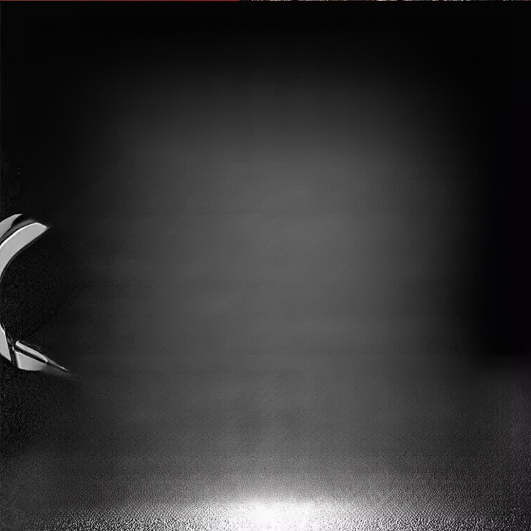 【Three-in-One Multi-functional】SOS Emergency Light Flashlight Portable Charger