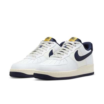 nitthhke Air Force 1 '07 LV8 'Varsity Jacket - Michigan' DO5220-141