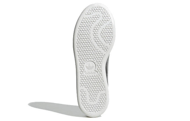 (WMNS) Adidas Stan Smith 'Silver Metallic' FW5477