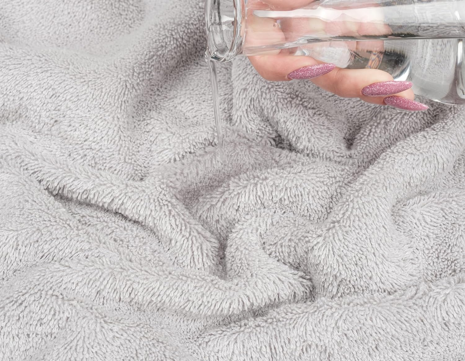 Juego de toallas de lujo American Soft Linen de 6 piezas: 2 toallas de baño, 2 toallas de mano y 2 toallitas, 100 % algodón turco, color gris claro.