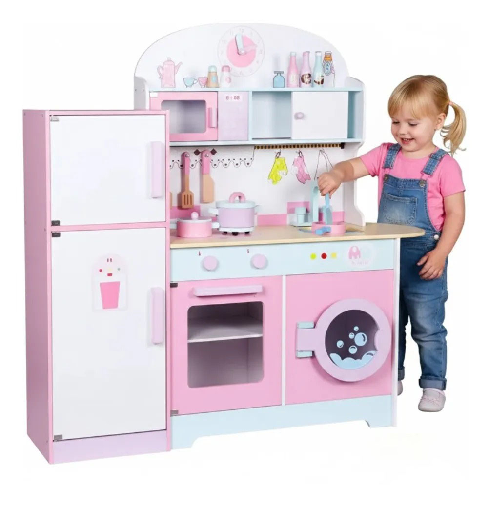 Cocina de Madera Fantastic Toys color rosa con horno refrigerador sonido y accesorios