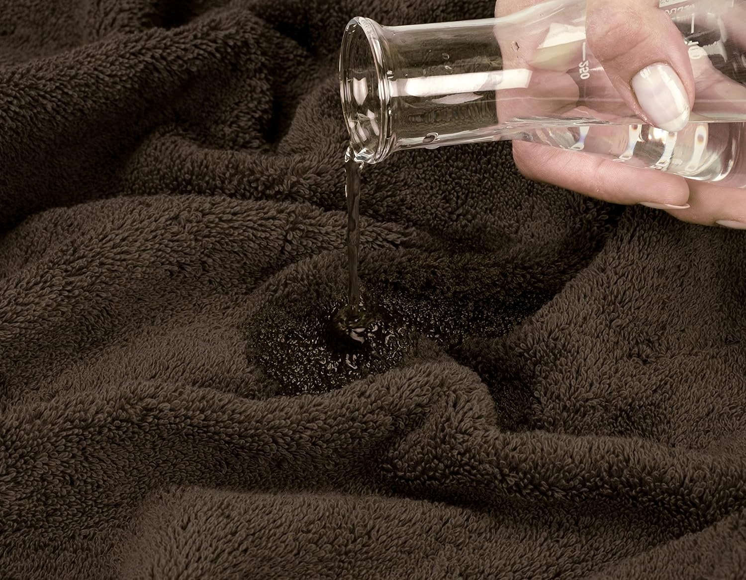 Juego de toallas de lujo American Soft Linen de 6 piezas: 2 toallas de baño, 2 toallas de mano y 2 toallitas, 100 % algodón turco, color gris claro.