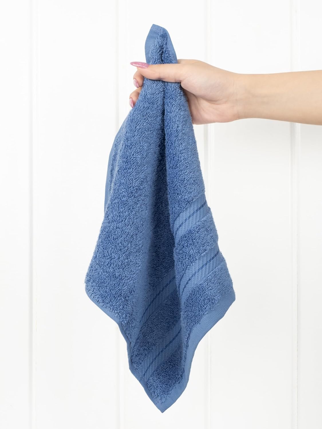 Juego de toallas de lujo American Soft Linen de 6 piezas: 2 toallas de baño, 2 toallas de mano y 2 toallitas, 100 % algodón turco, color gris claro.