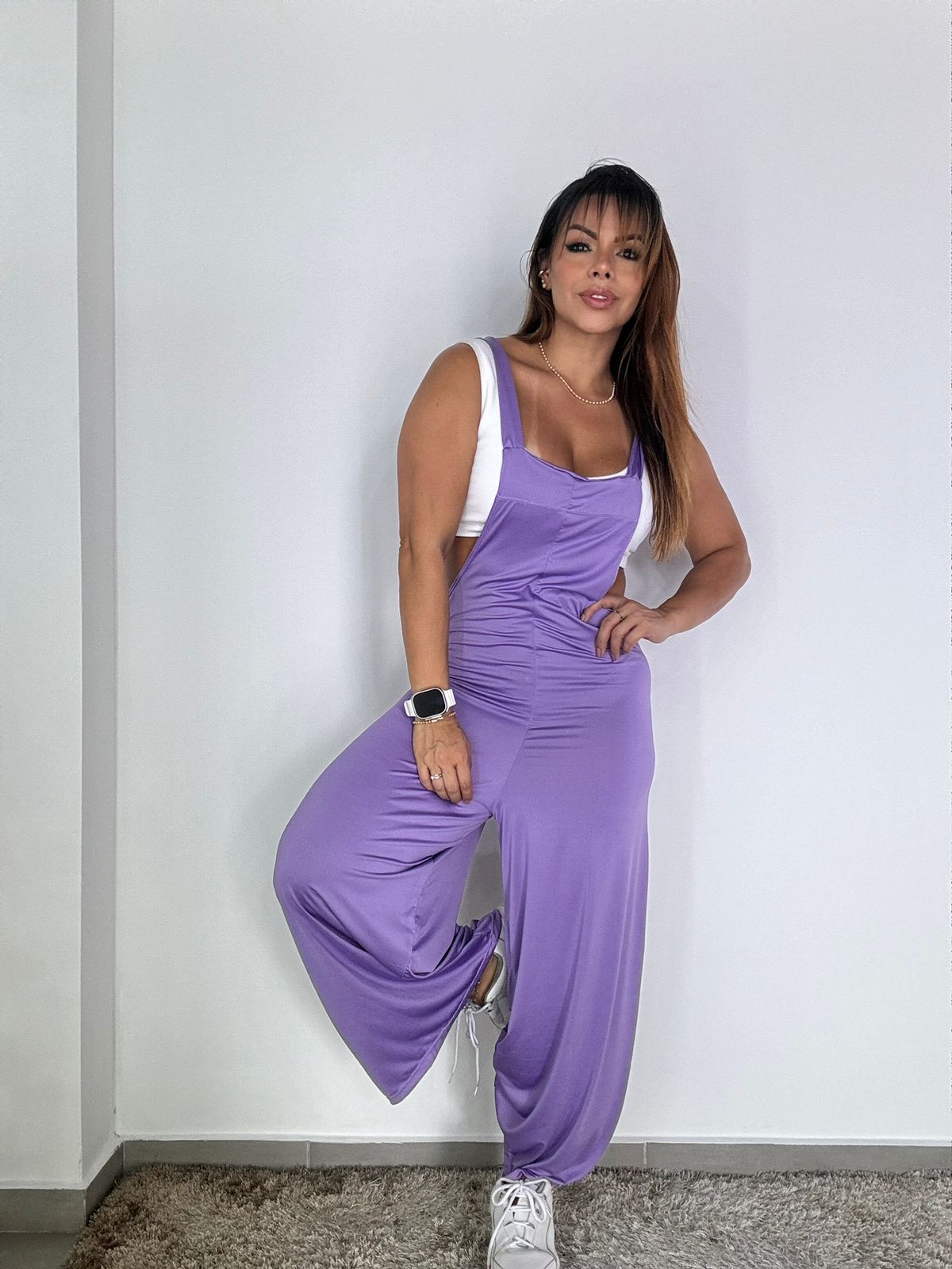 Luce elegante y exclusiva con overoles de TALLA UNICA y en edición limitada para mujeres sofisticadas como TU.