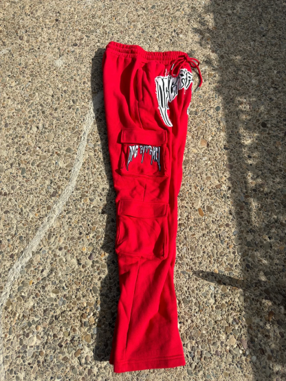 Casual pants with zipper bottoms