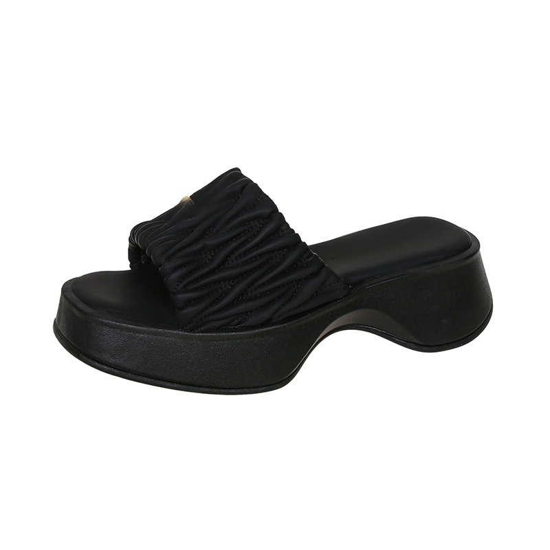  Summer Muffin Slippers