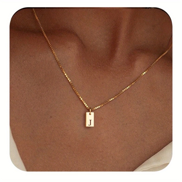 🎁 Productos calientes 2024 Gran oferta 🌟 Collar con letras isabelinas de Gucci en oro de 18 k 💫