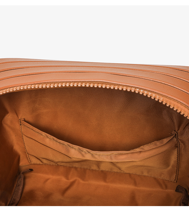 MissMis – The Traveller Tote (Buy 2 Free Shipping)