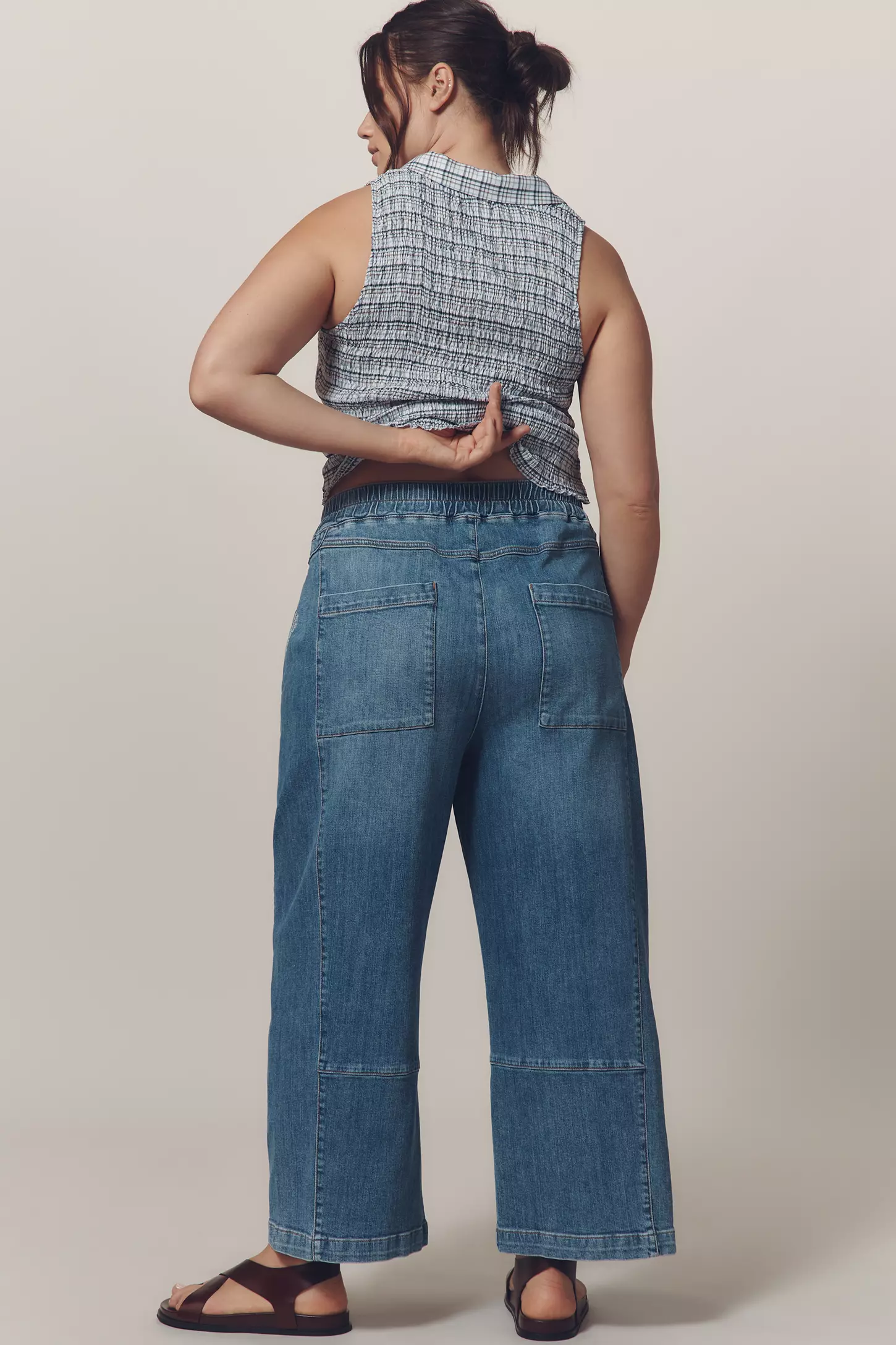 The Izzie Relaxed Pull-On Barrel Jeans