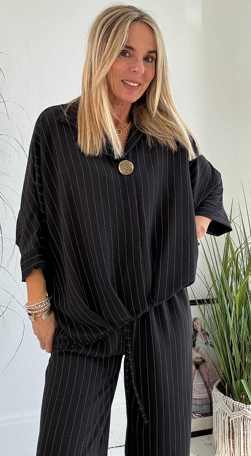 Last Day 50% OFF?2025 New Ladies' Collar Striped Loose Casual Suit