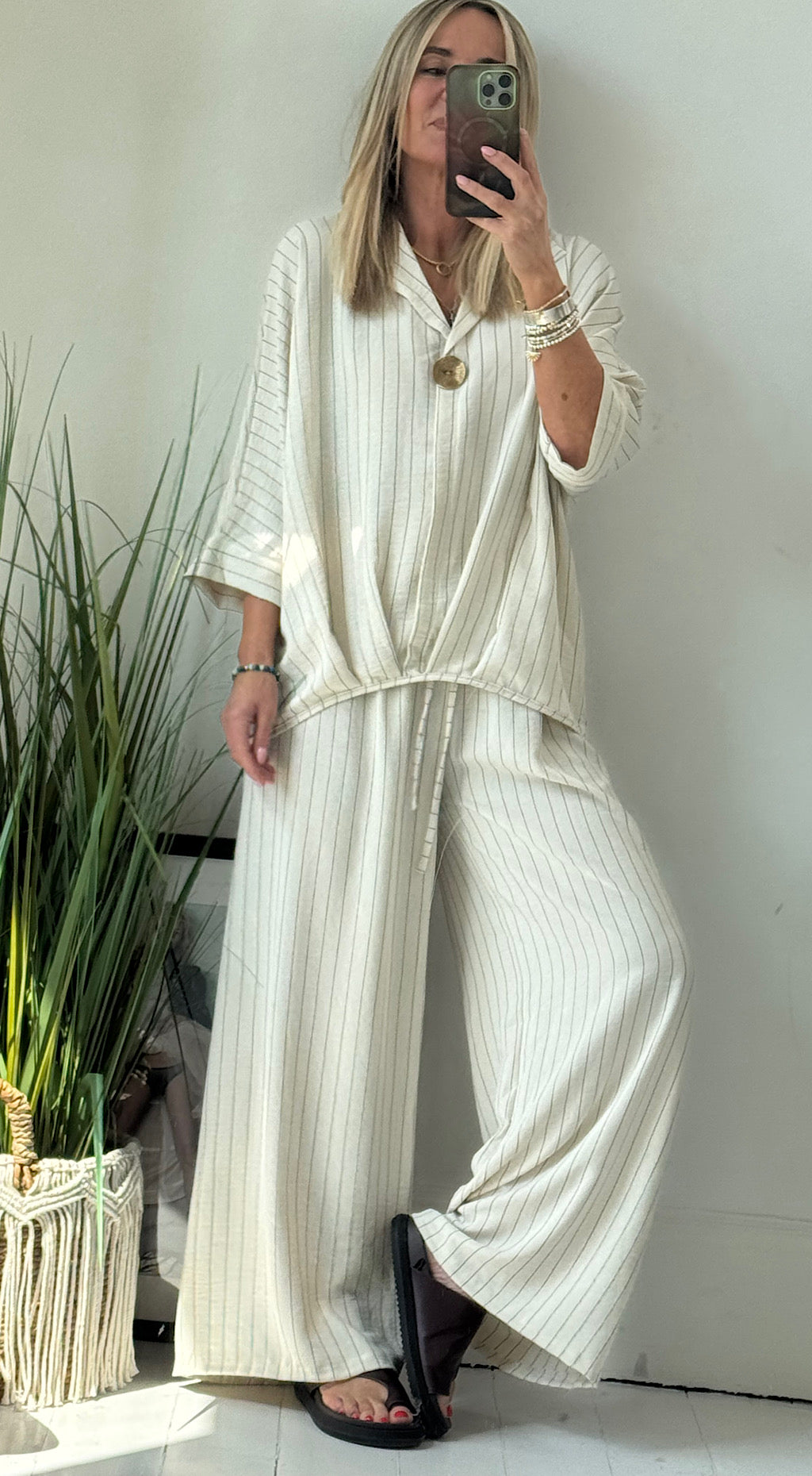 Last Day 50% OFF?2025 New Ladies' Collar Striped Loose Casual Suit