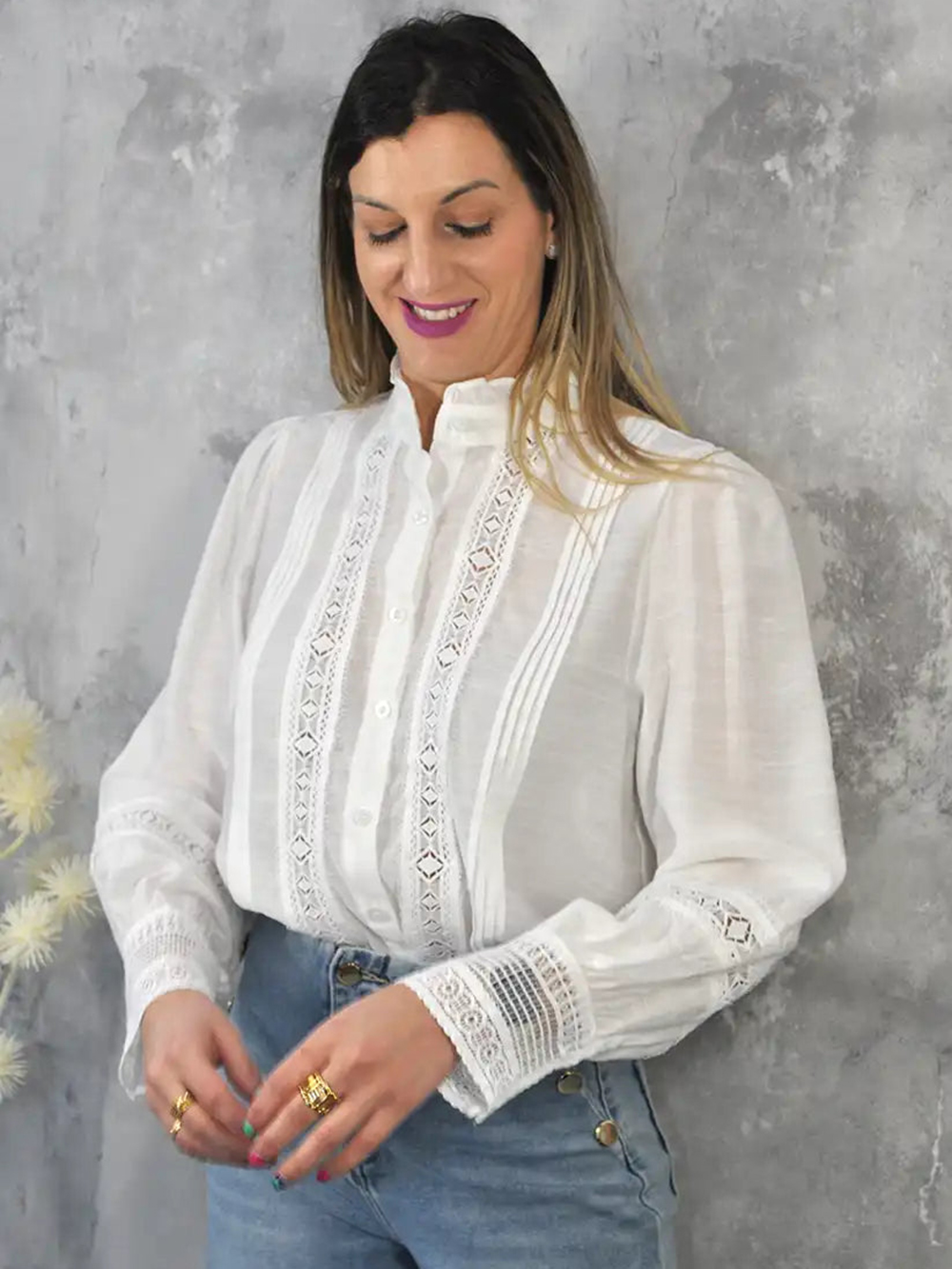 Effortless Lace Shirt 