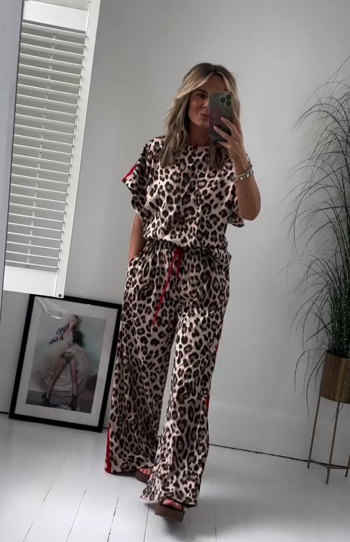 2025 New Cozy Leopard Print Set