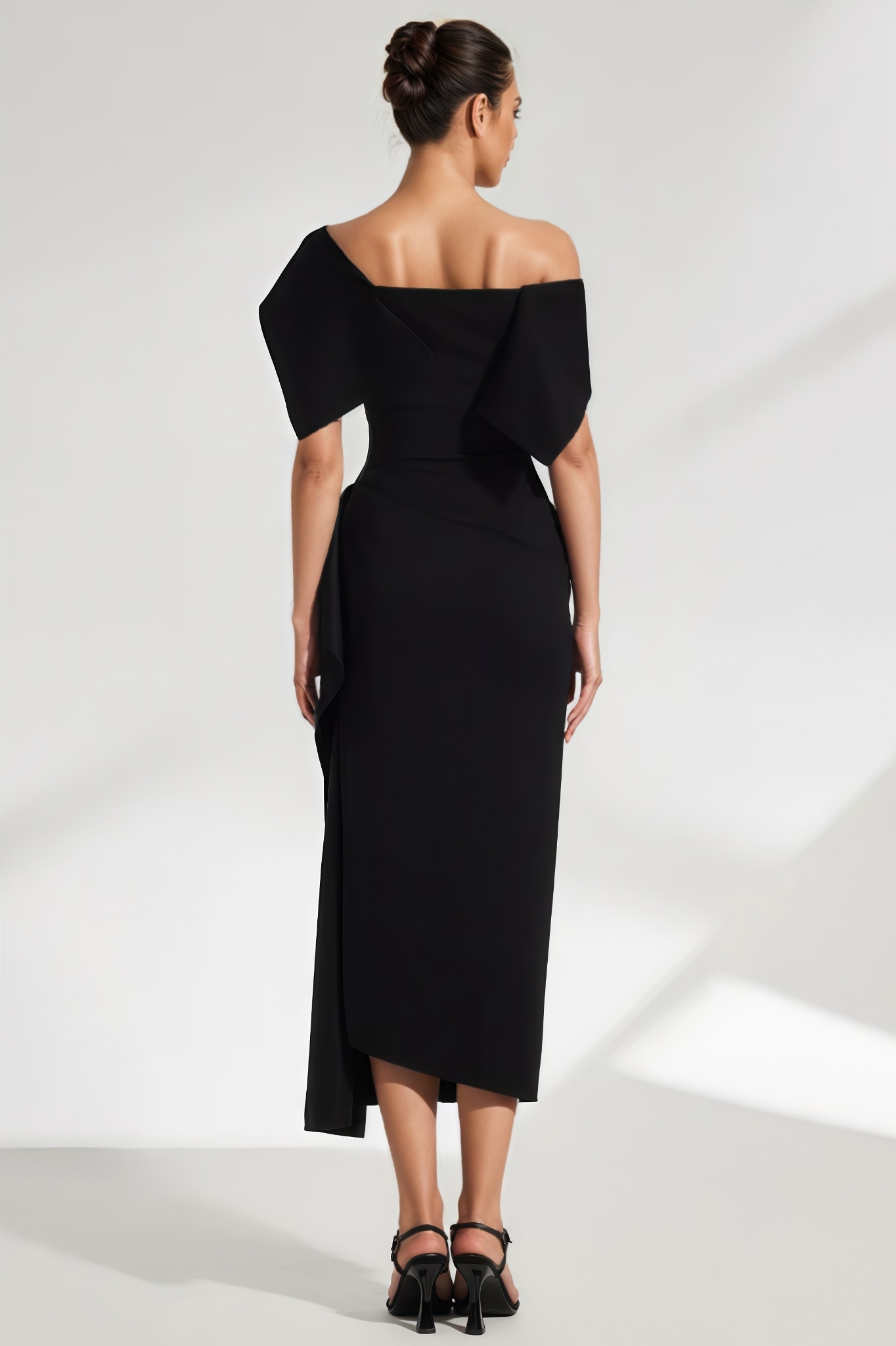 Adisan Black Sleeveless Maxi Dress