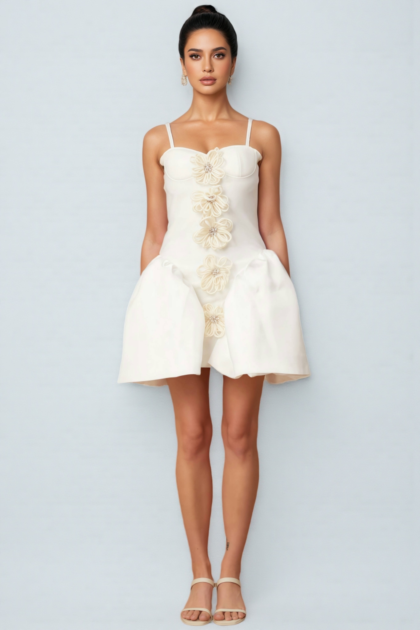 Juyce White 3D Floral Mini Dress