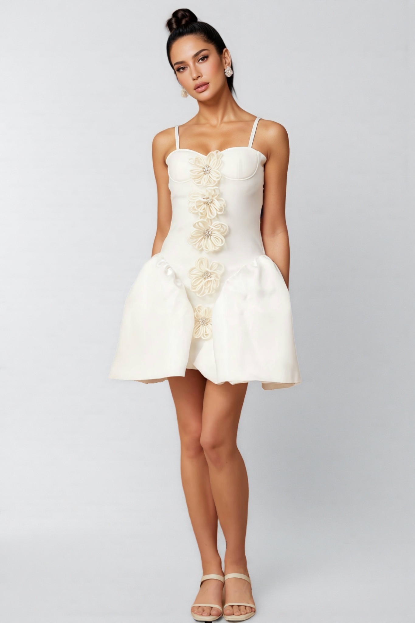 Juyce White 3D Floral Mini Dress