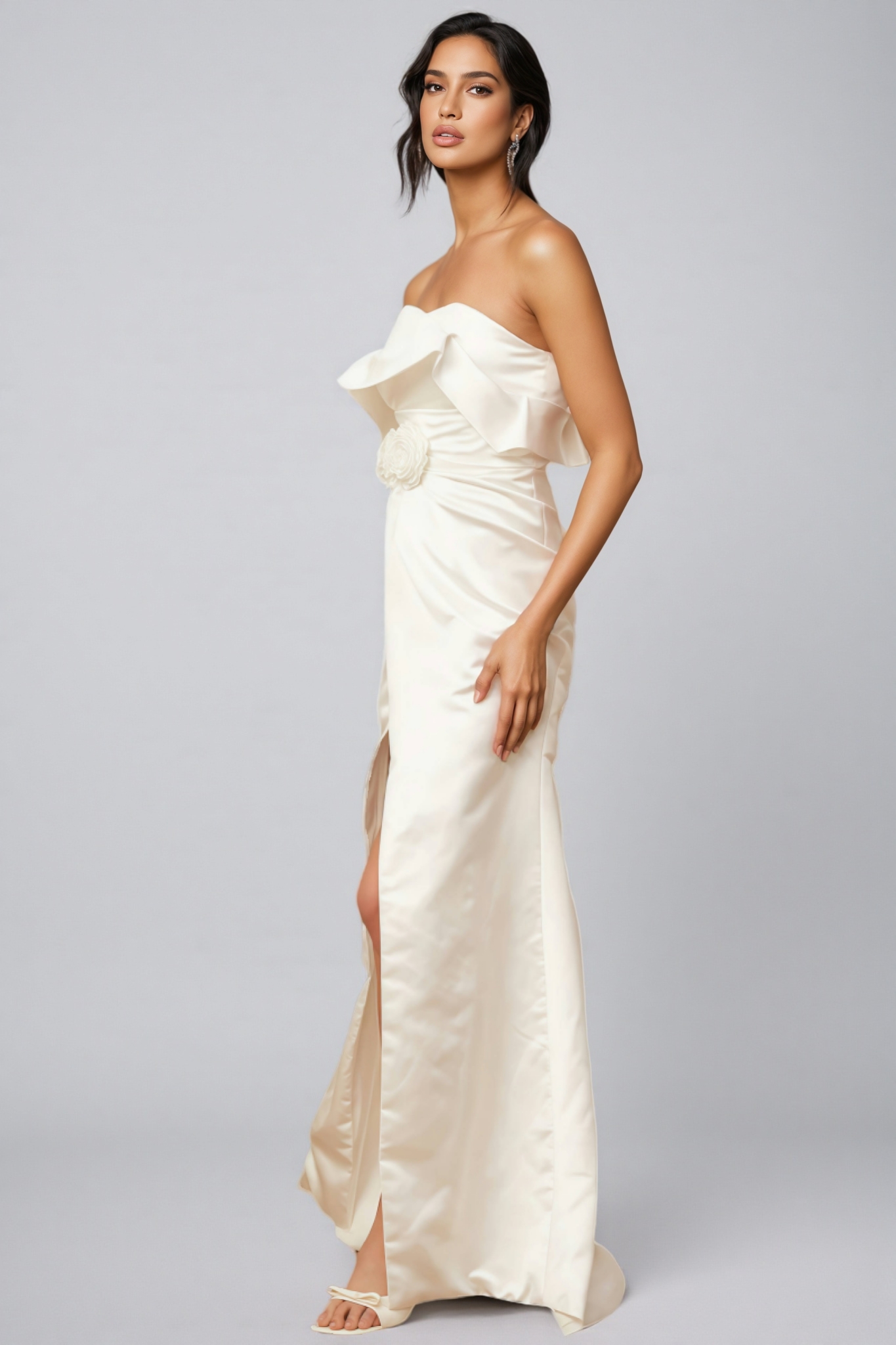 Jiusi White Floral Appliqued Satin Maxi Dress