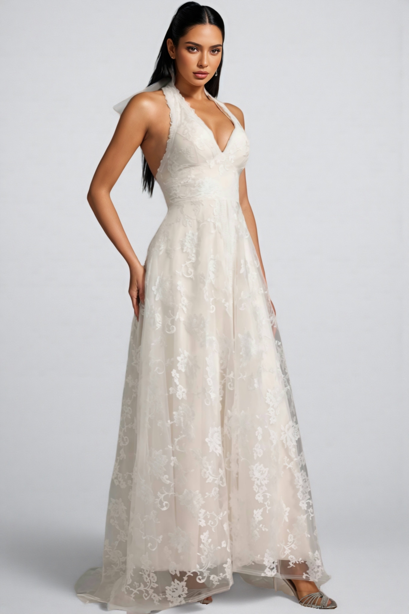 Albine Halter Sleeveless V-Neck Lace Maxi Dress