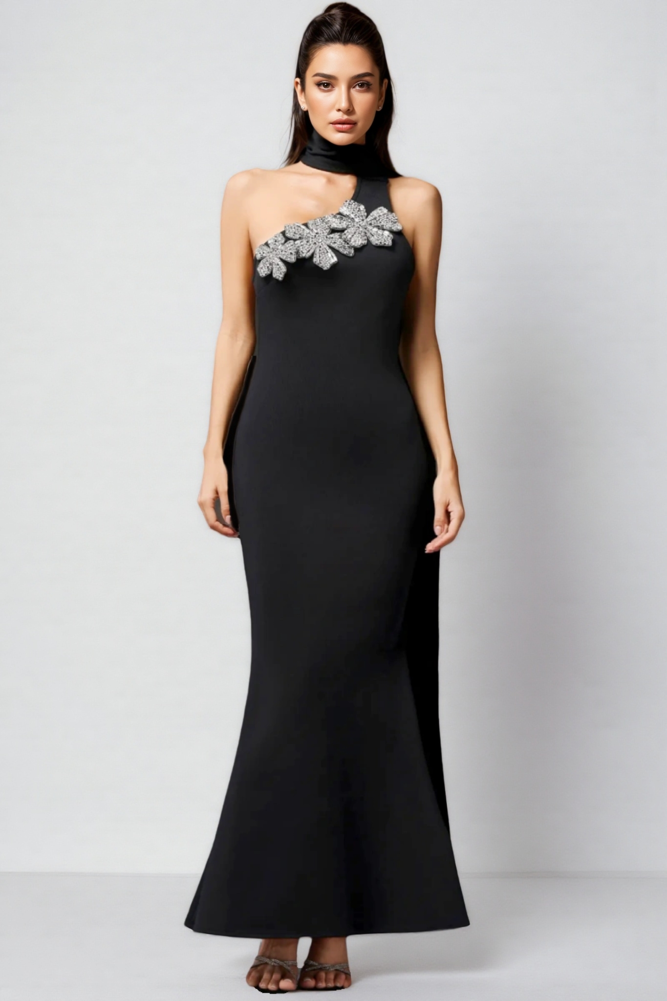 Ridia Sleeveless  Black Maxi Dress