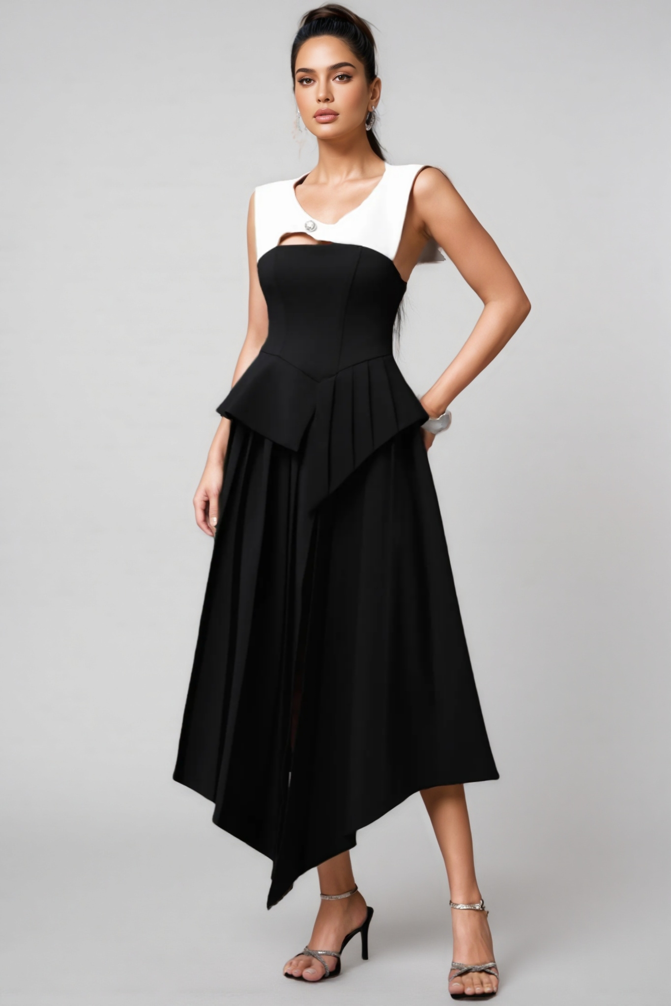 Nahla Sleeveless Irregular Hollow Out Maxi Dress