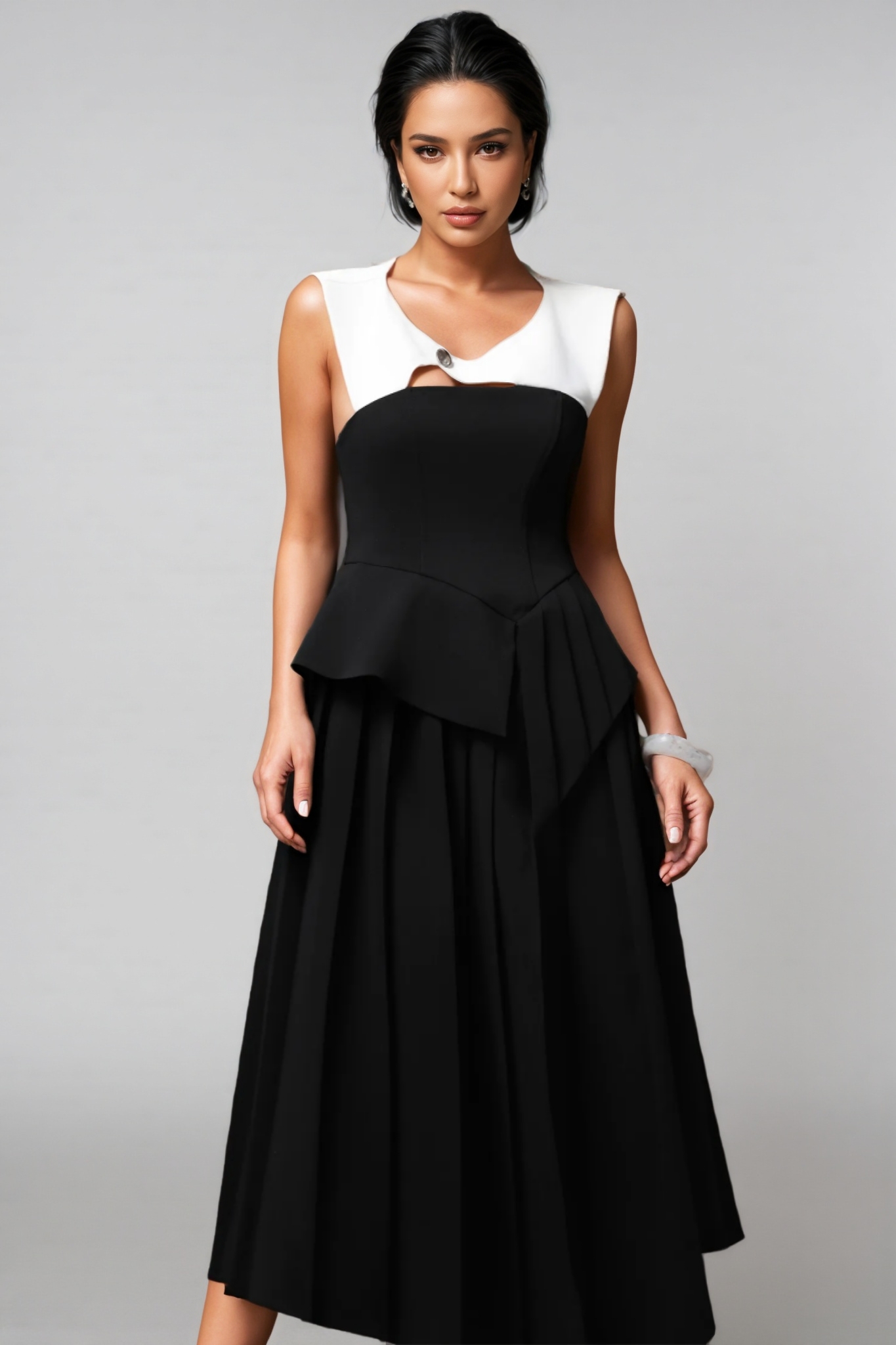 Nahla Sleeveless Irregular Hollow Out Maxi Dress