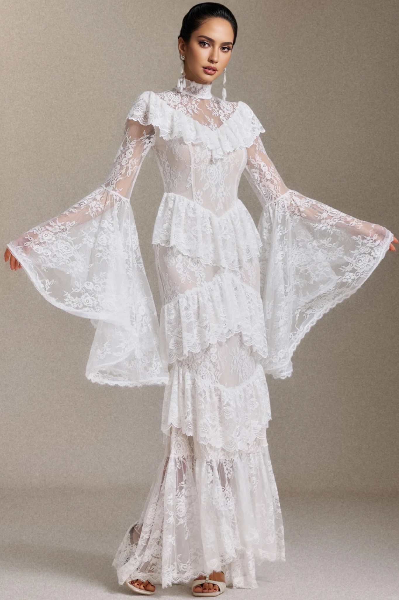 Long-Sleeved Flounce Lace Maxi Dress