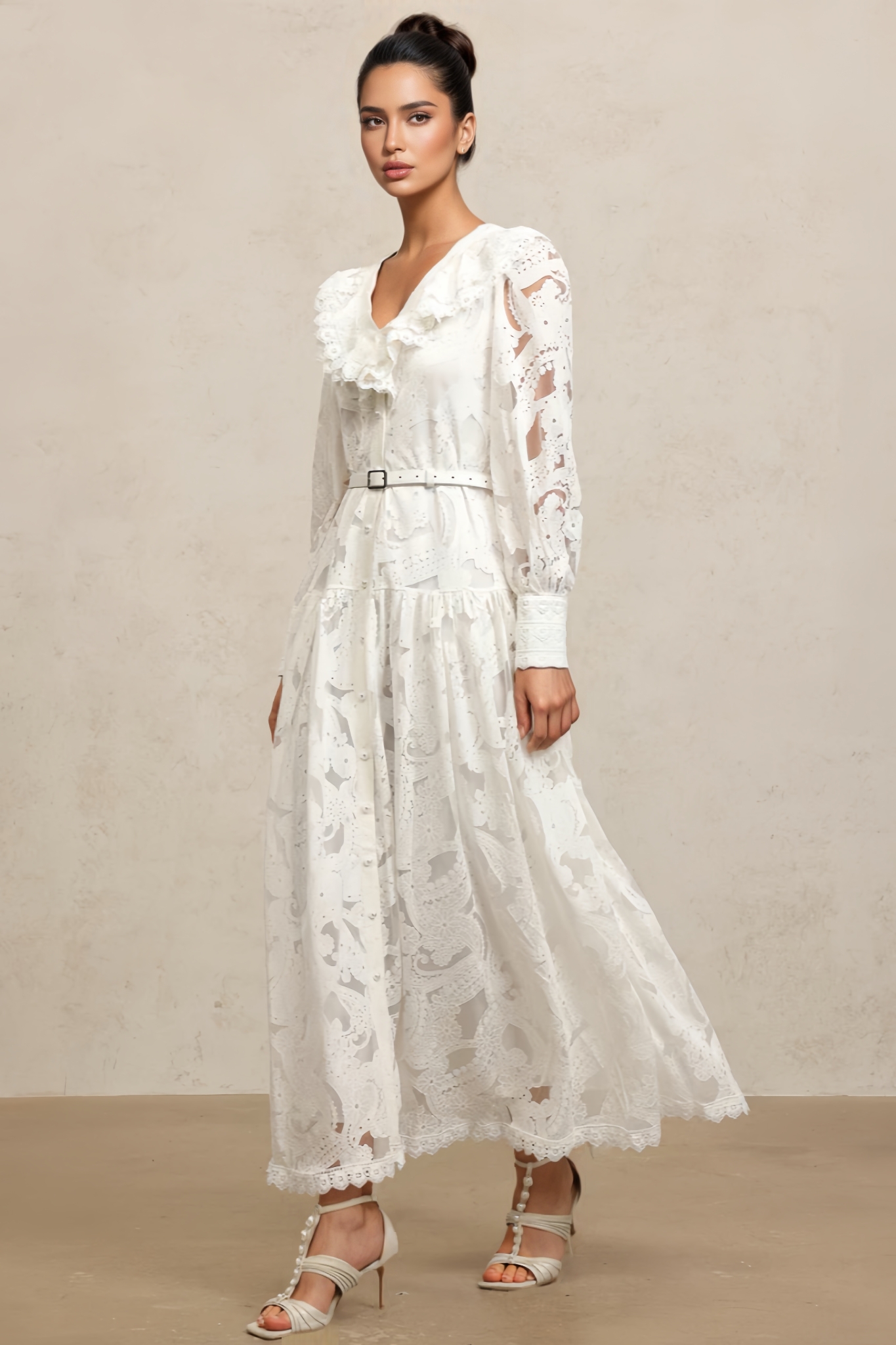 Phaelrx V Neck Long Sleeves Lace Folds Maxi Dress