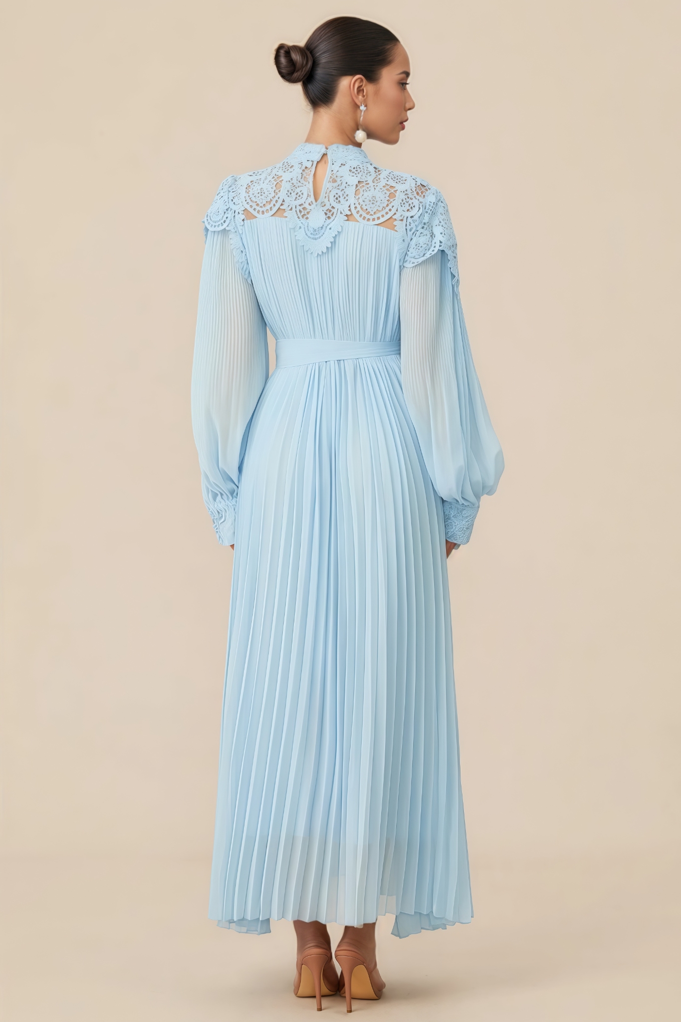 Madlint Blue Embroidered Lace Maxi Dress
