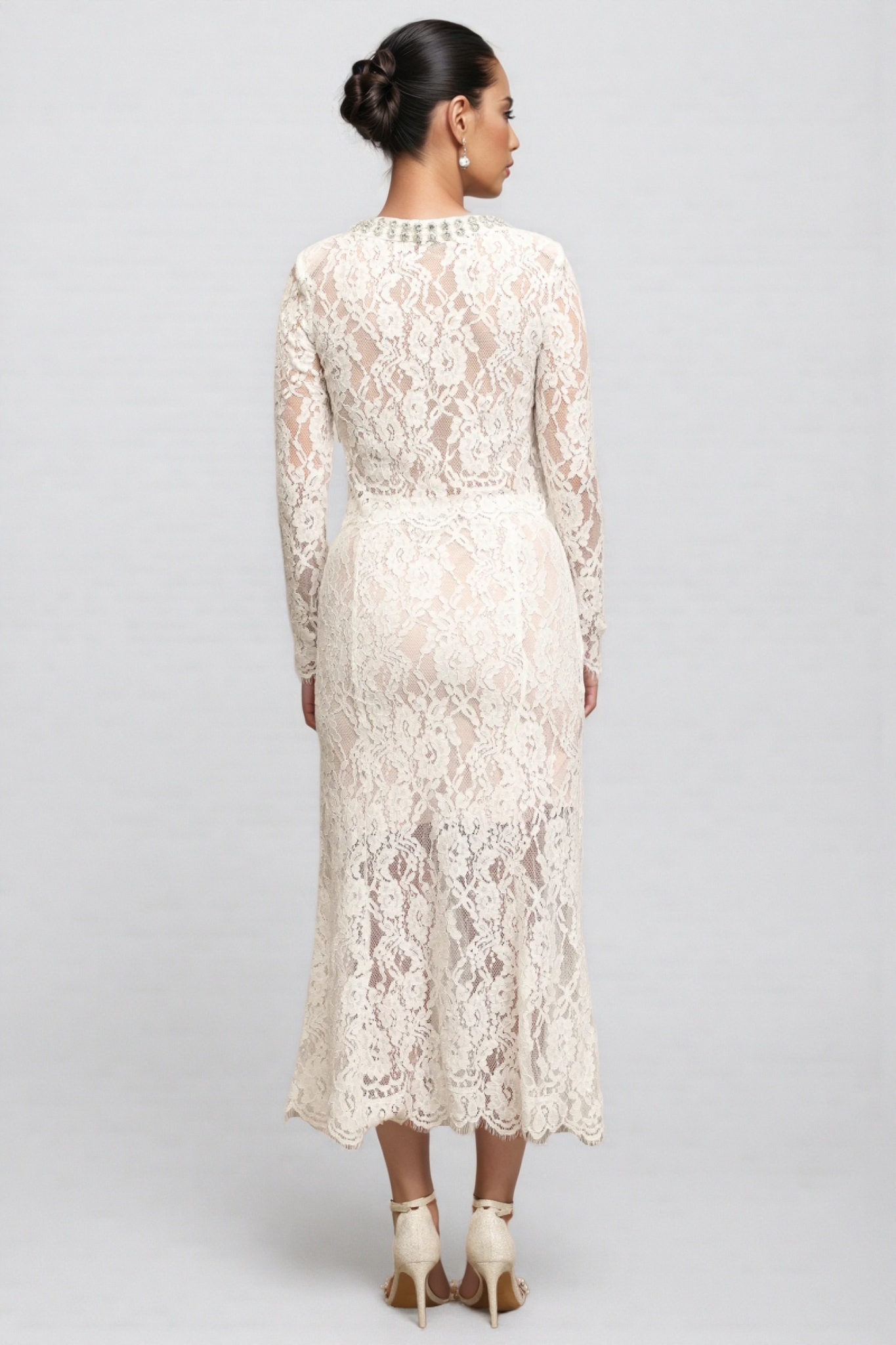 Amora Round Neck Lace Diamond Maxi Dress Set