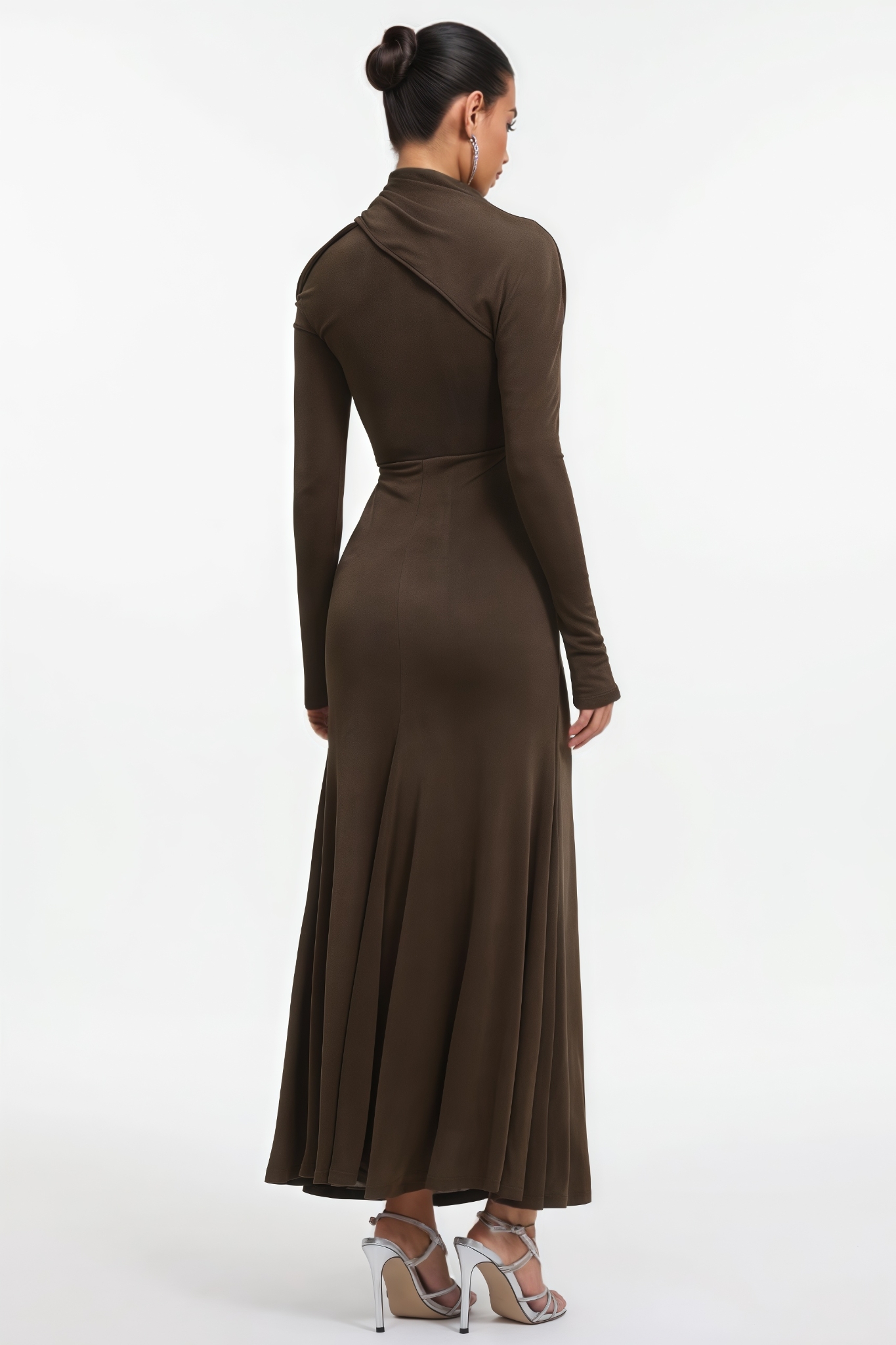 Elrice Long Sleeve Ruched Knit Brown Maxi Dress