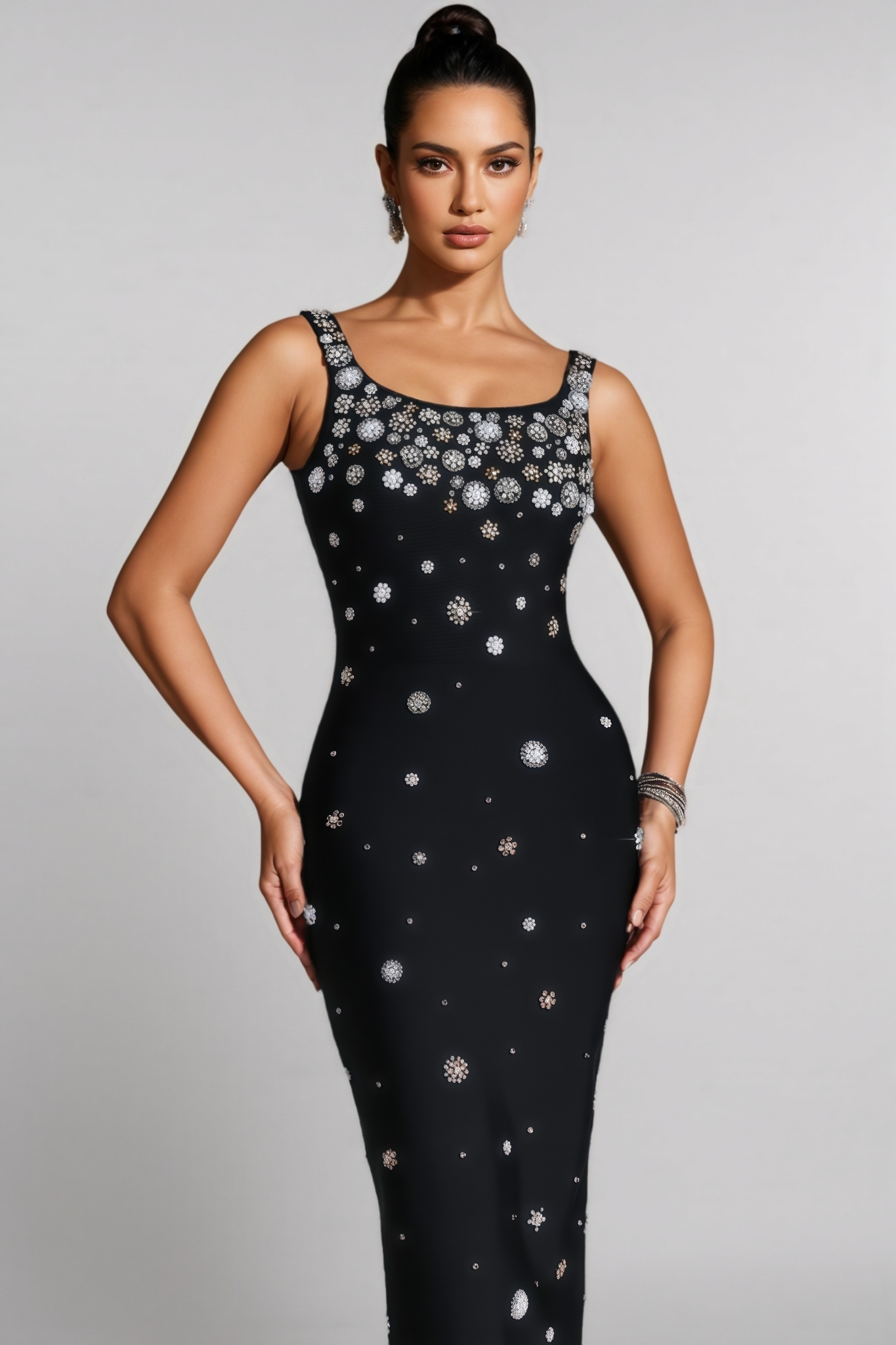 Tyranse Black Rhinestone Bandage Maxi Dress