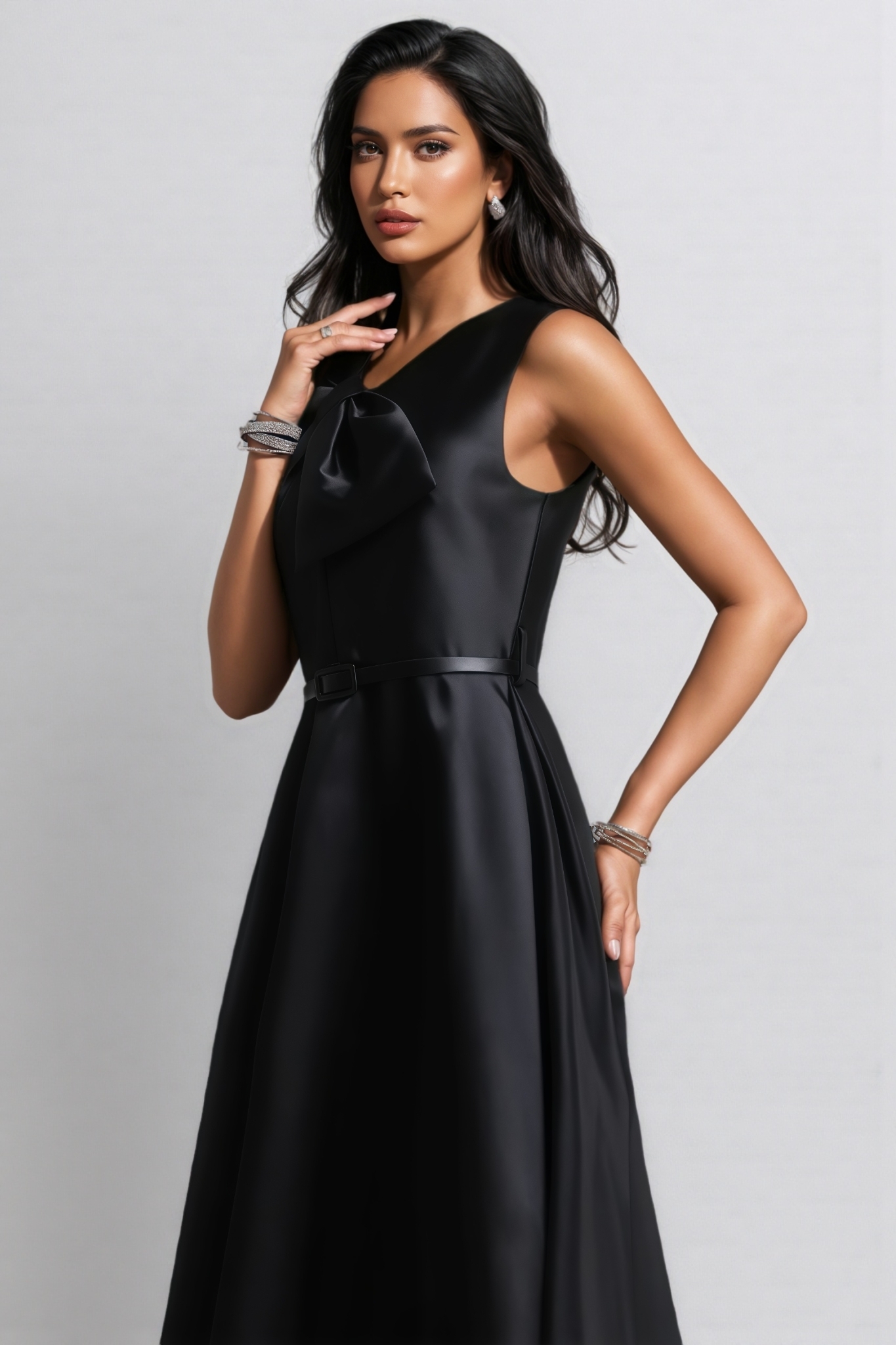 Kuill Black Sleeveless Bow Midi Dress