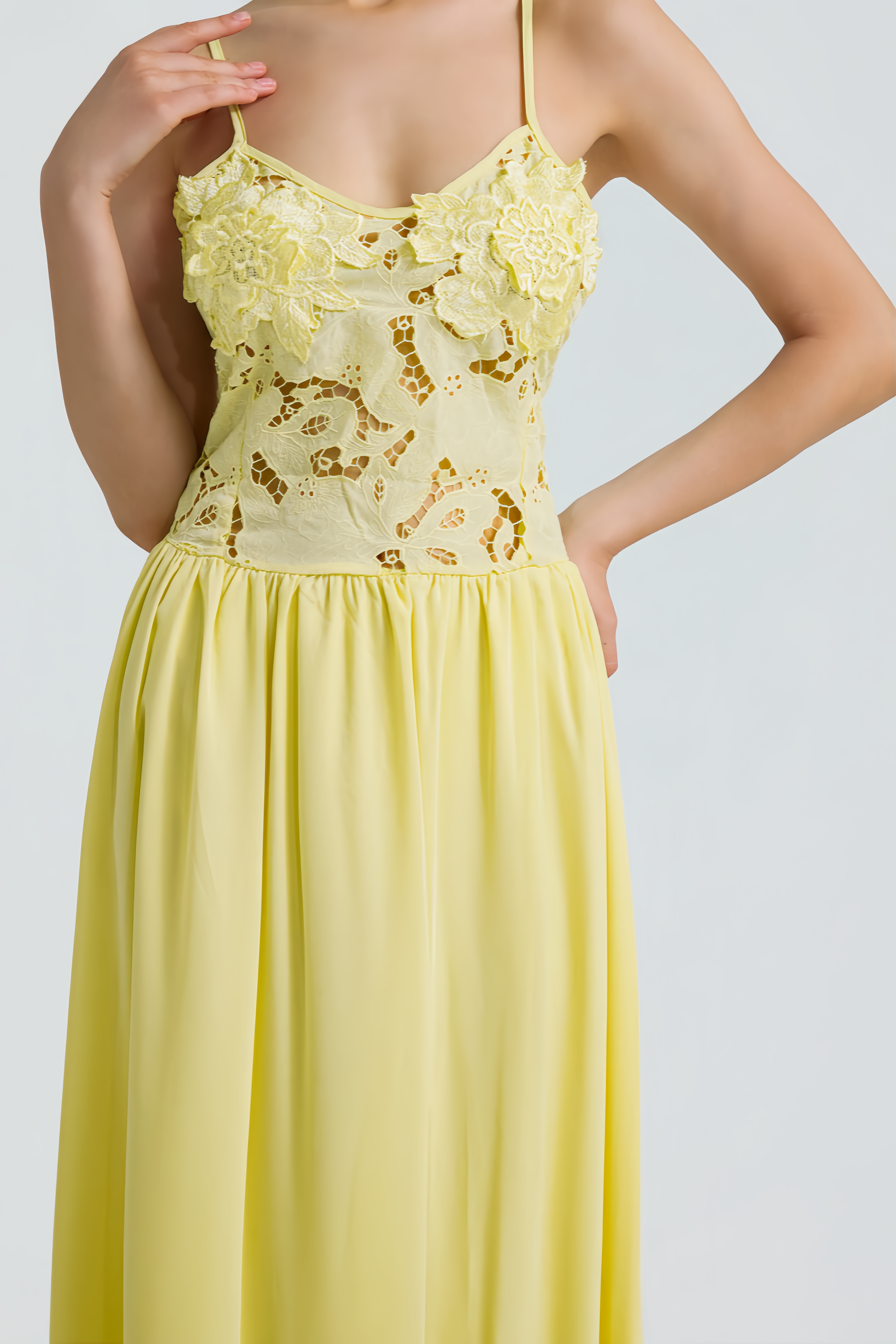 Eynric Yellow Halter Lace Maxi Dress
