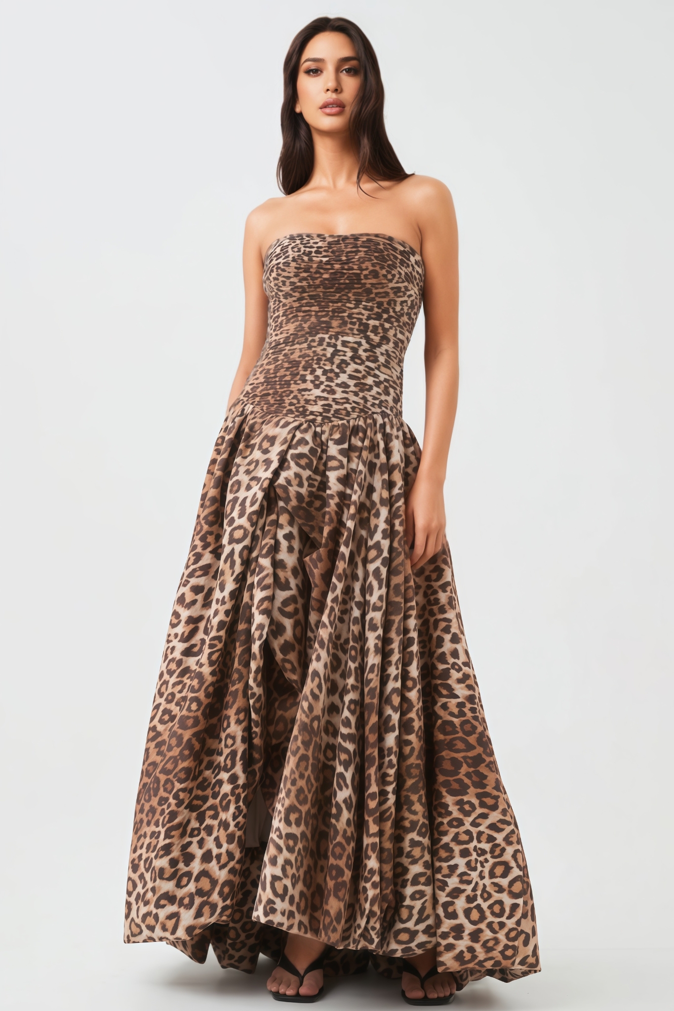 Rosbrt Strapless Printed Slit Maxi Dress