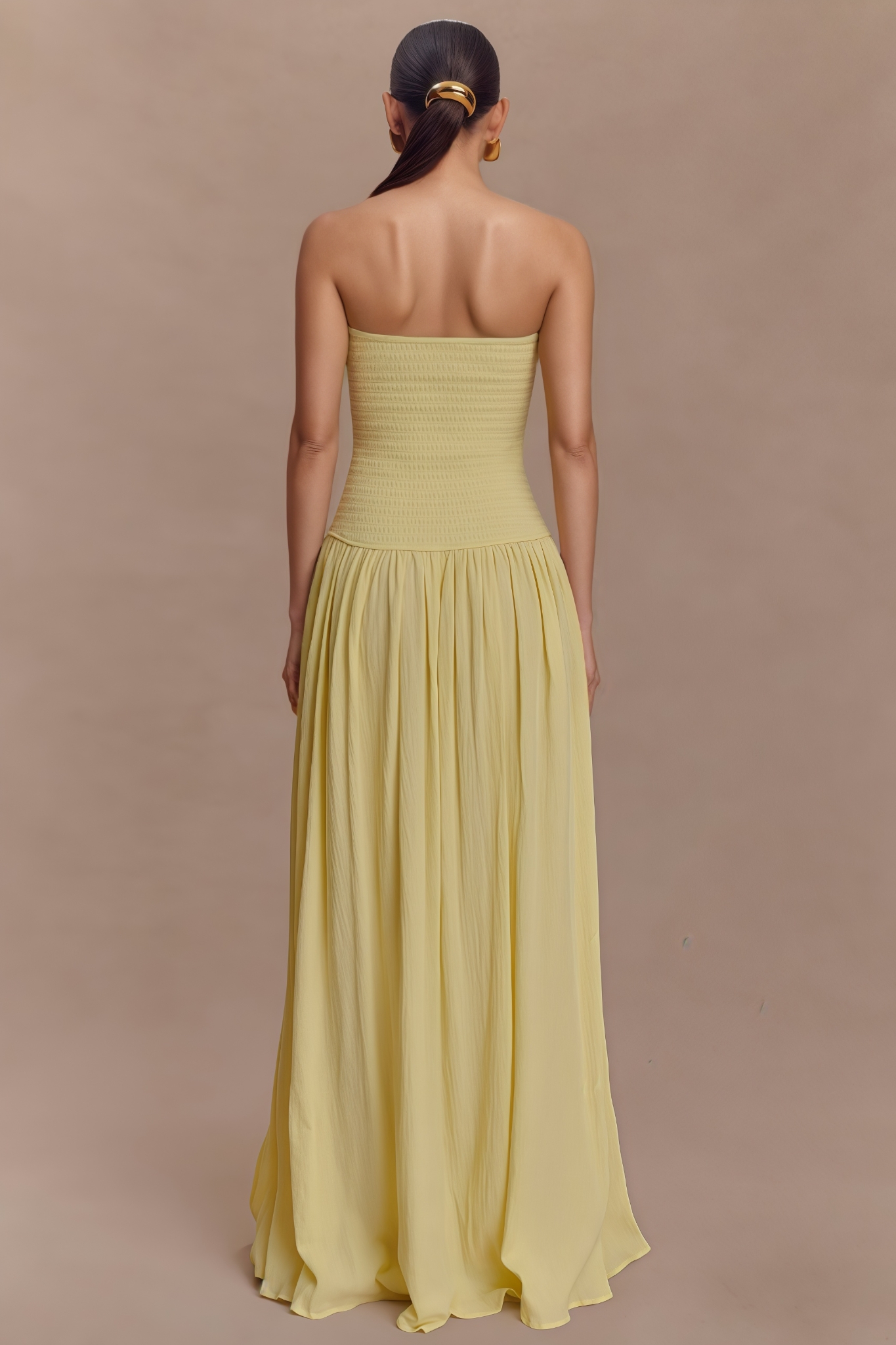 Pavink Yellow Sleeveless Pleated Maxi Dress